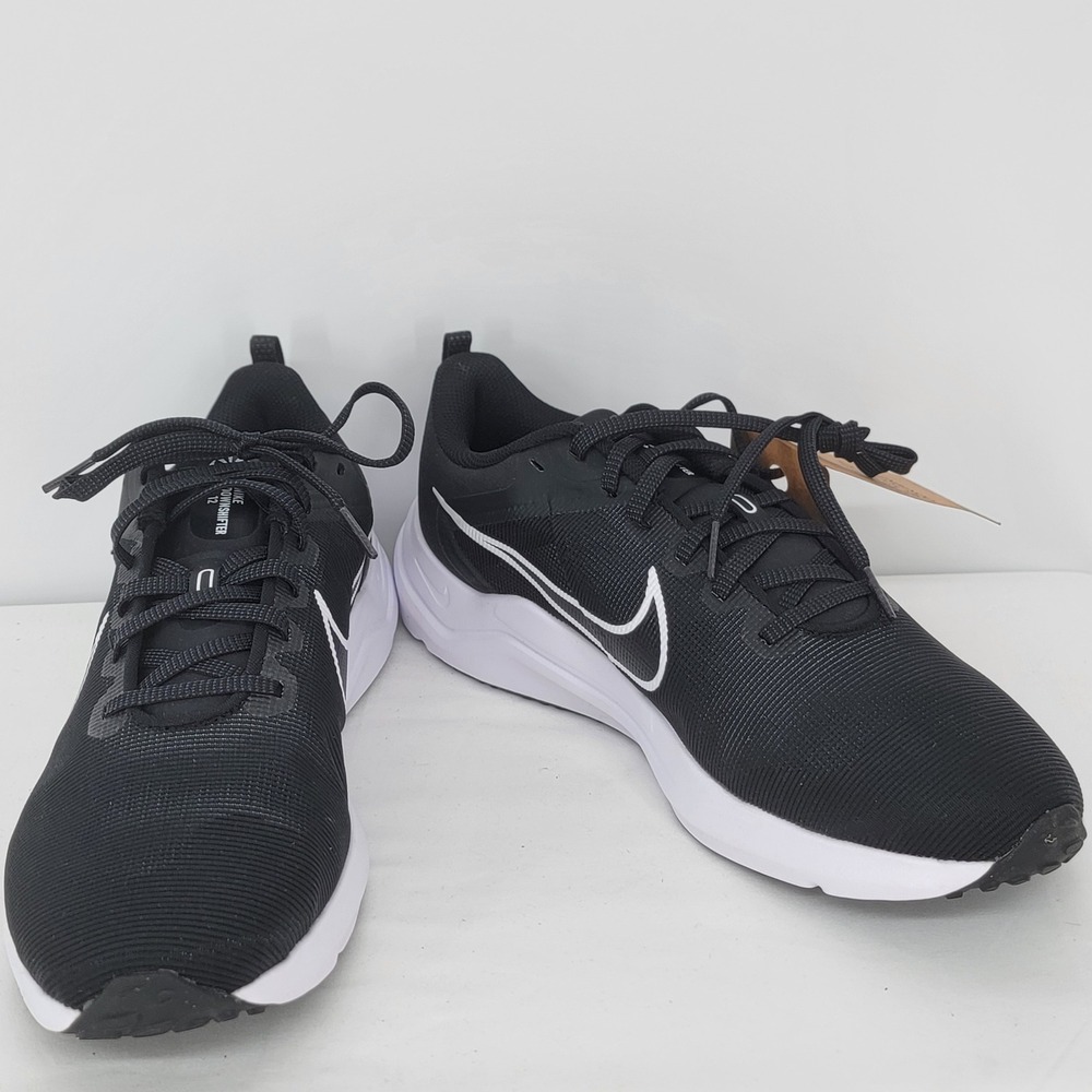 Nike Downshifter 12 Mens Running Shoes Black White Size 10 NEW
